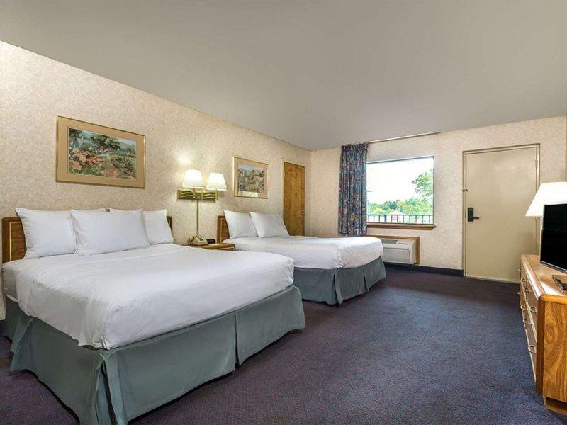 Days Inn By Wyndham Vineland Εξωτερικό φωτογραφία