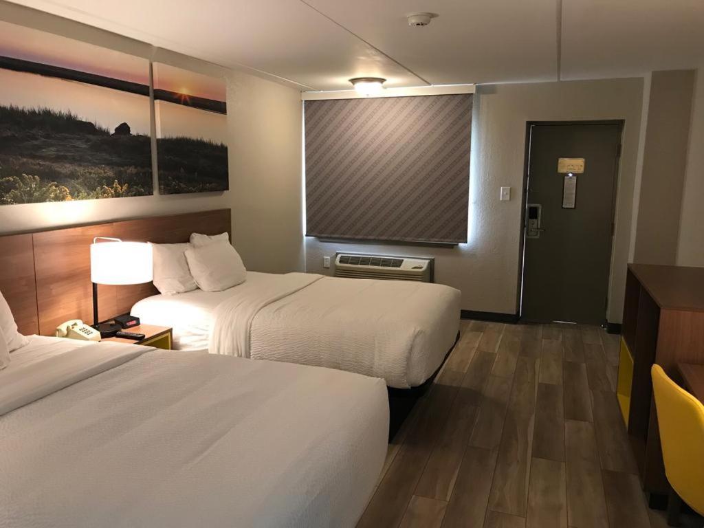 Days Inn By Wyndham Vineland Εξωτερικό φωτογραφία
